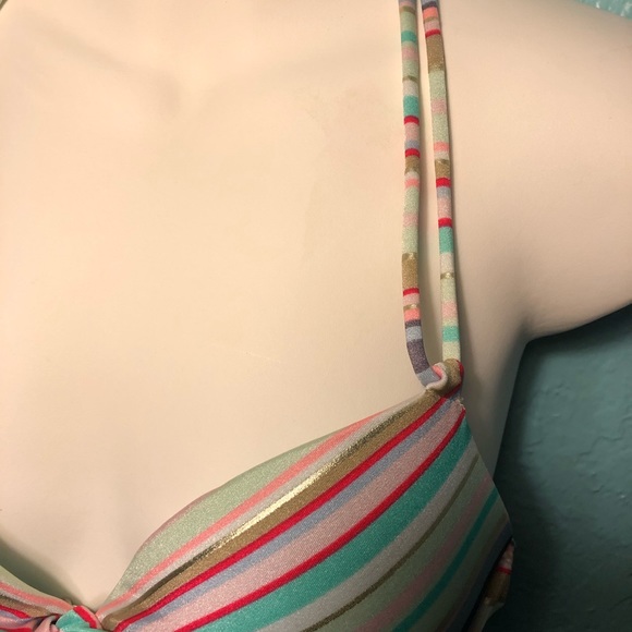 Victoria's Secret bathingsuit top 34B - Picture 3 of 7